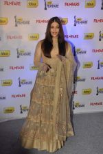 Aishwarya Rai Bachchan announces filmfare awards in Leela Hotel, Mumbai 9th Jan 2013 (143).JPG